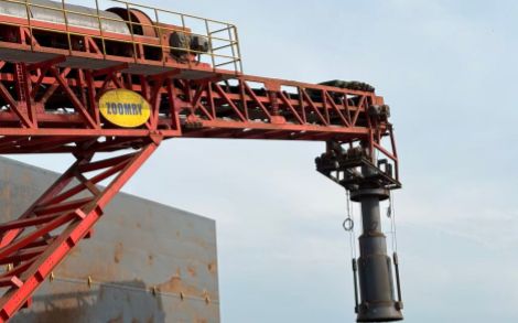 ZOOMRY's New-Generation ZRSL Mobile Ship Loader: Bulk Material Handling Surpasses 3000 Tons per Hour ZOOMRY's New-Generation ZRSL Mobile Ship Loader: Bulk Material Handling Surpasses 3000 Tons per Hour