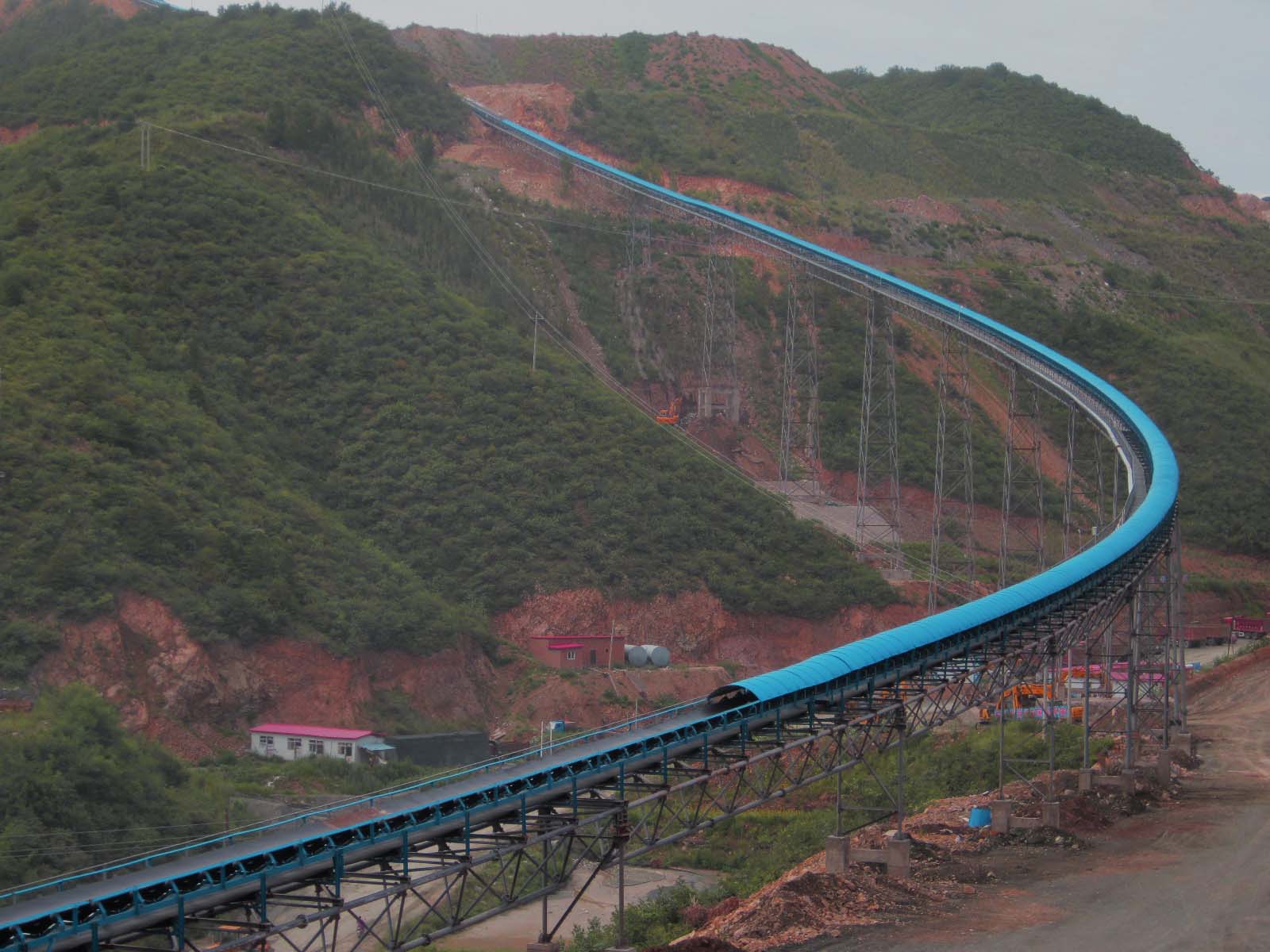 large-inclination conveyor