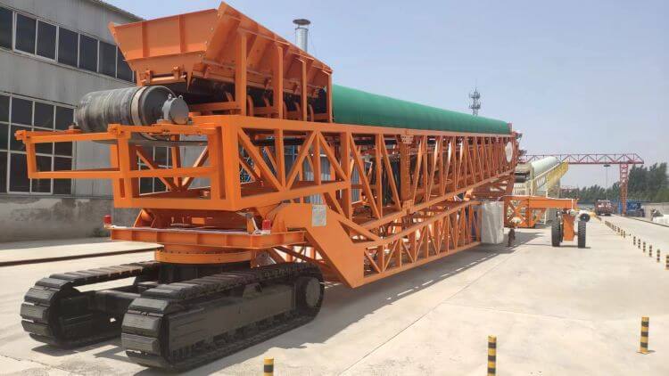 stacker conveyor