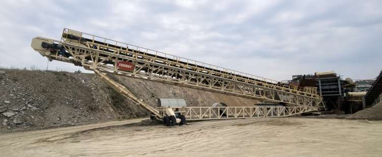 telescopic stacker
