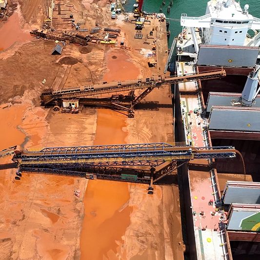 Ship loader hydraulic brake disc and caliper inspection