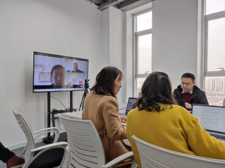 Video conference with Itlay customer