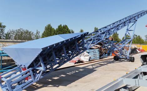 Port Bulk Material Conveying Solution Using Multiple Hopper Feeders