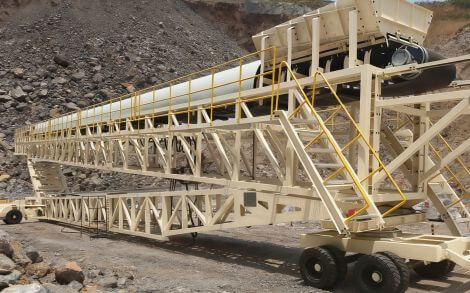 What Are the Application Scenarios Suitable for Mobile Stacker Conveyors