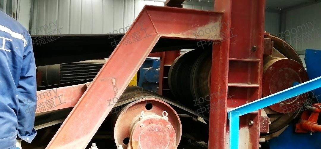 Drive pulley for conveyor system
