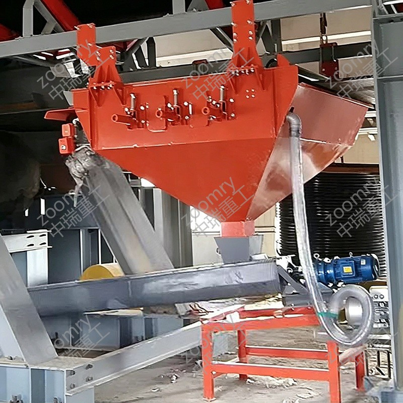 Integrated Belt Cleaning System with Spray Bars